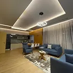 Lux Apartment